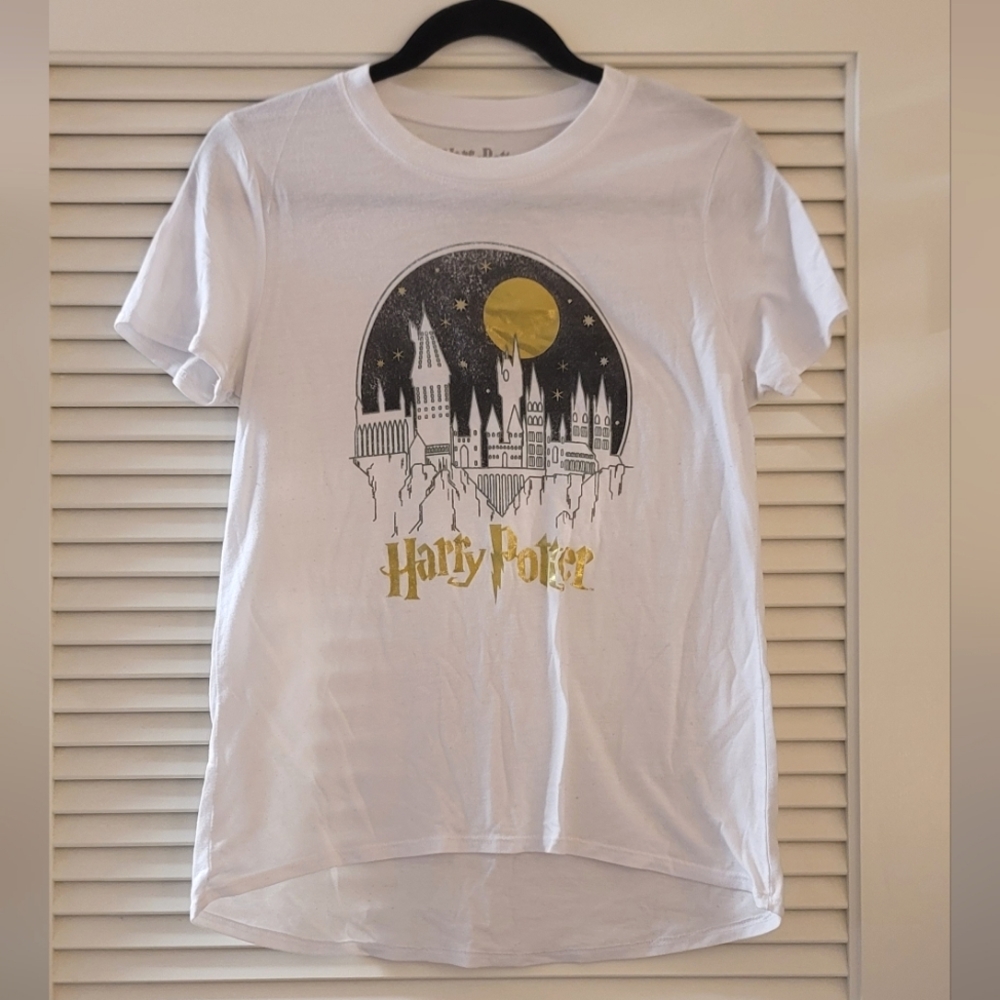 Harry Potter- Black/Gold/White Harry Potter Short-Sleeve Top